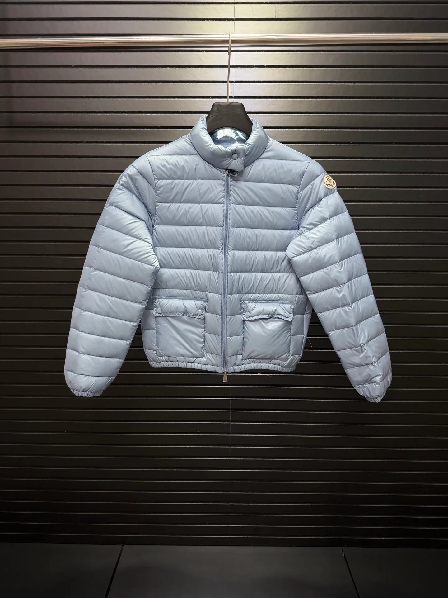 Moncler Same Style Lans Same Style ， 。 ， ; ， ， ， ：Black Khaki Beige Light Blue Light Pink White Size：1234